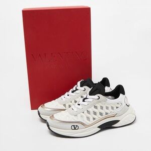 Valentino Trainers